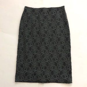 Melanie Lyne 2 Skirt Grey Lace Floral zipper Split hem Matching Top Excellent